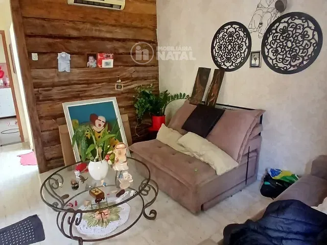 Casa com 175m² 2 quartos e 1 banheiro, à venda, no bairro Alto da Boa Vista em Londrina