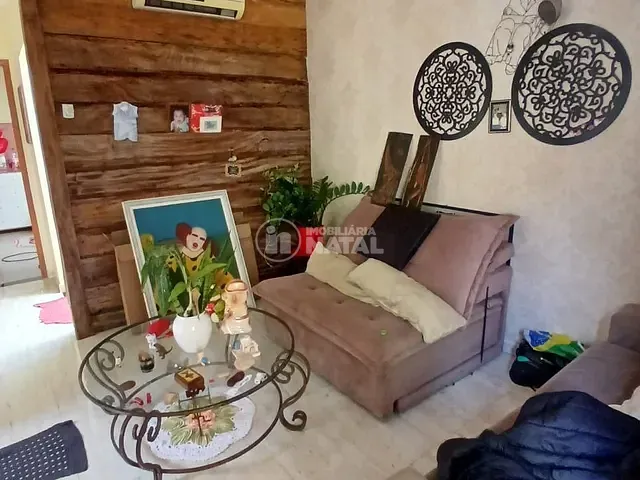 Casa com 175m² 2 quartos e 1 banheiro, à venda, no bairro Alto da Boa Vista em Londrina