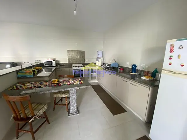 Casa com 218m², à venda, no bairro Loteamento Nova Capi em Capivari