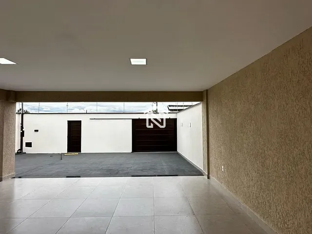 Casa com 242m² 3 quartos e 1 banheiro, para alugar, no bairro Setor Bueno em Paraíso do Tocantins