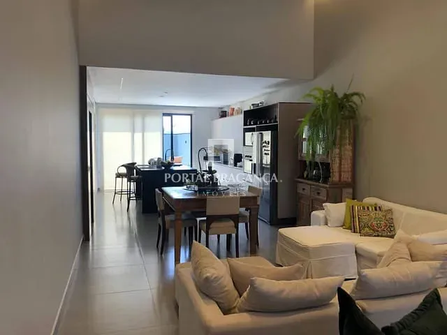 Casa com 300m² 3 quartos e 1 banheiro, à venda, no bairro Jardim São José em Bragança Paulista