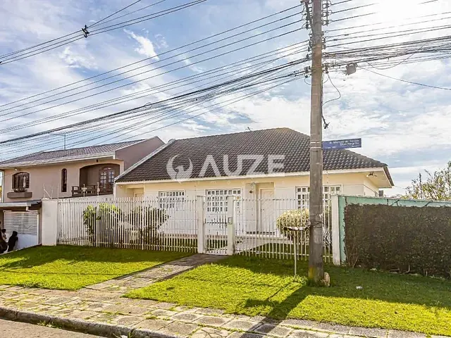 Casa com 231m² 3 quartos e 2 banheiros, à venda, no bairro Boa Vista em Curitiba