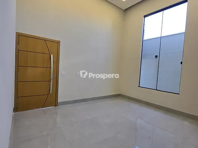 Casa com 150m² 3 quartos e 2 banheiros, à venda, no bairro Residencial Campos do Jordão em Anápolis