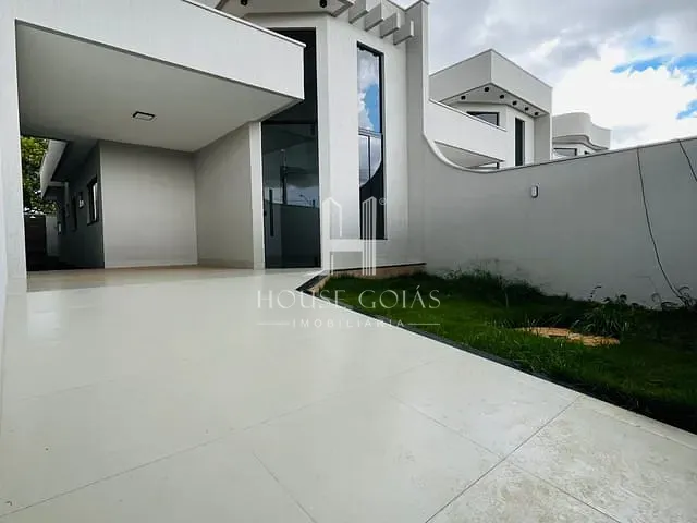 Casa com 182m² 3 quartos e 2 banheiros, à venda, no bairro Independência - 3º Complemento em Aparecida de Goiânia
