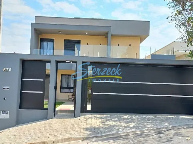 Casa com 250m² 3 quartos e 5 banheiros, à venda, no bairro Jardim Eliza em Vinhedo