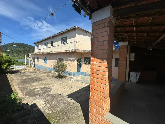 Casa 5 quartos e 3 banheiros, à venda, no bairro Recreio São Vicente em Atibaia