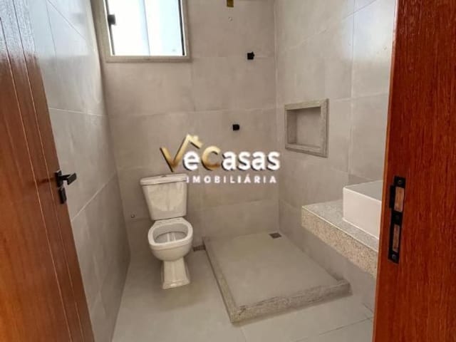 Casa com 165m² 2 quartos e 2 banheiros, à venda, no bairro Residencial Rio das Ostras em Rio das Ostras