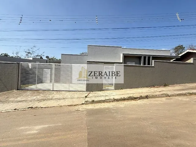 Casa 3 quartos e 2 banheiros, para alugar, no bairro Retiro das Fontes em Atibaia