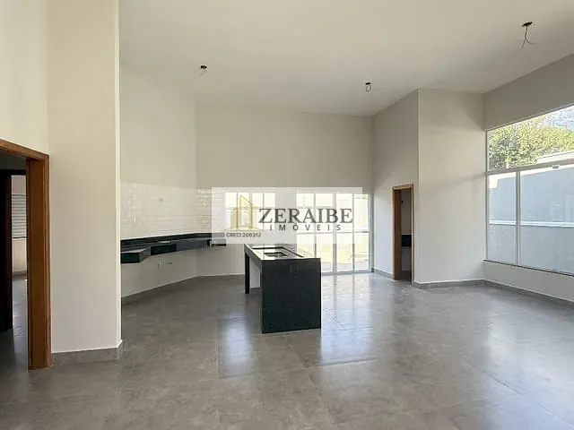 Casa 3 quartos e 2 banheiros, para alugar, no bairro Retiro das Fontes em Atibaia