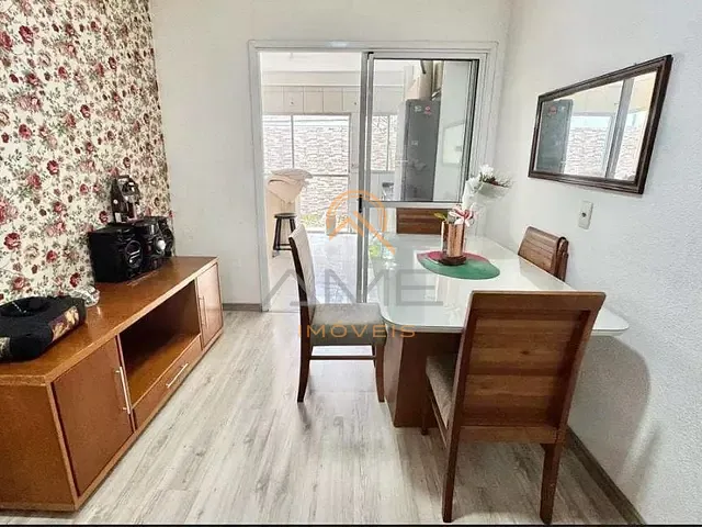 Casa com 95m² 2 quartos e 2 banheiros, à venda, no bairro Três Vendas em Pelotas