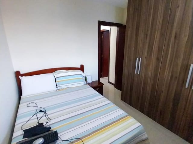 Casa com 465m² 6 quartos e 4 banheiros, à venda, no bairro Riviera Fluminense em Macaé