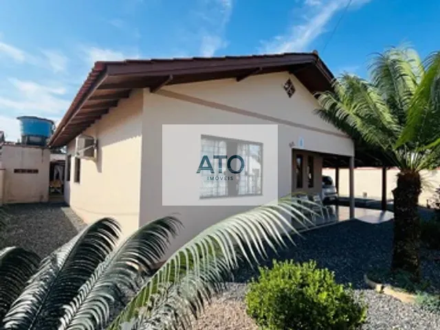 Casa 3 quartos e 1 banheiro, à venda, no bairro areias em Tijucas