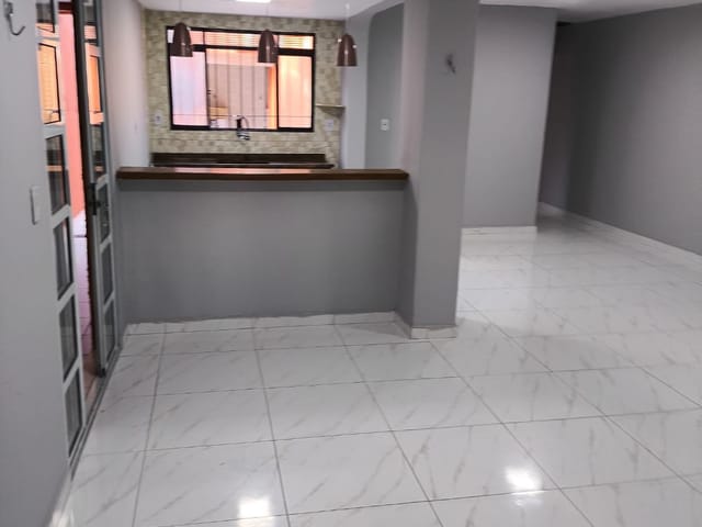 Casa com 154m² 3 quartos e 2 banheiros, à venda, no bairro Conjunto Habitacional Antônio Bovolenta em Mogi das Cruzes