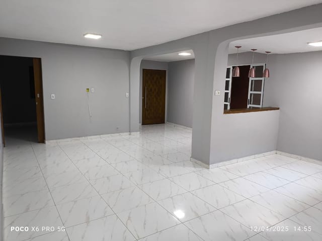 Casa com 154m² 3 quartos e 2 banheiros, à venda, no bairro Conjunto Habitacional Antônio Bovolenta em Mogi das Cruzes