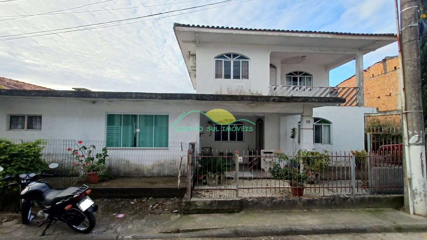 Casa, 3 quartos, 223 m² - Foto 2