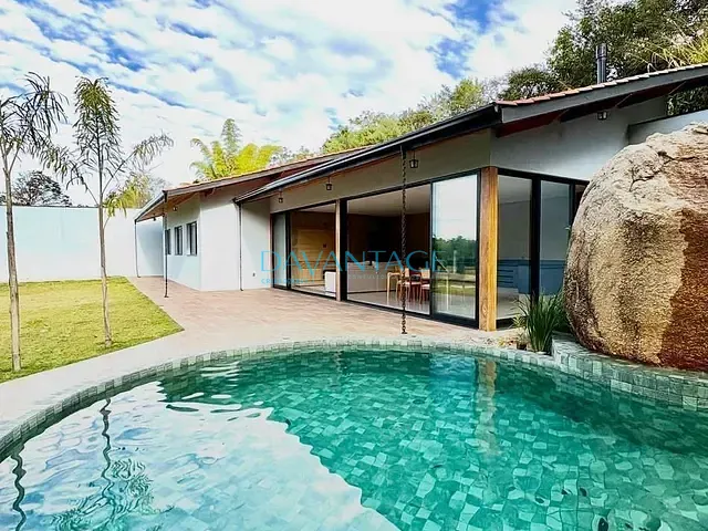 Casa 3 quartos e 3 banheiros, à venda, no bairro Cidade Planejada II em Bragança Paulista