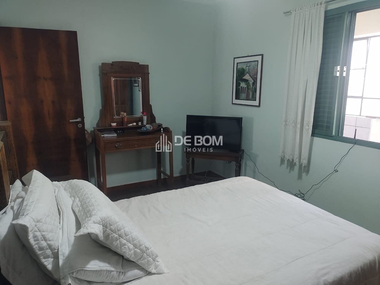 Casa para alugar com 1 quarto, 100m² - Foto 8