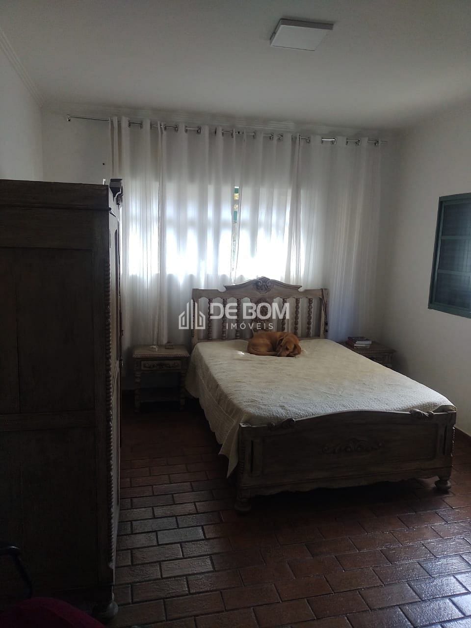 Casa para alugar com 1 quarto, 100m² - Foto 6