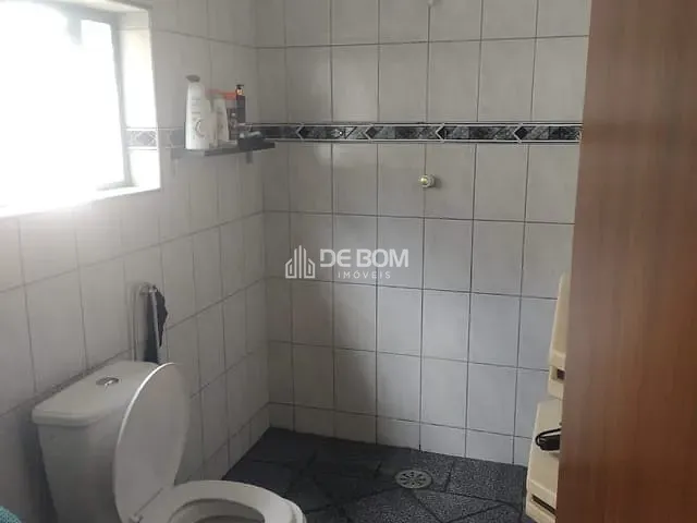 Sala com 100m², para alugar, no bairro Centro em Poços de Caldas