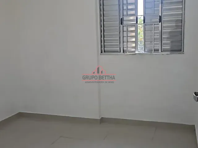 Casa 1 quarto e 1 banheiro, para alugar, no bairro Jardim Esperança em Barueri