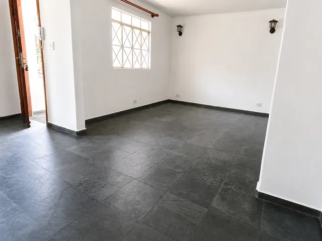 Casa com 100m² 2 quartos e 2 banheiros, para alugar, no bairro Santana em São Paulo