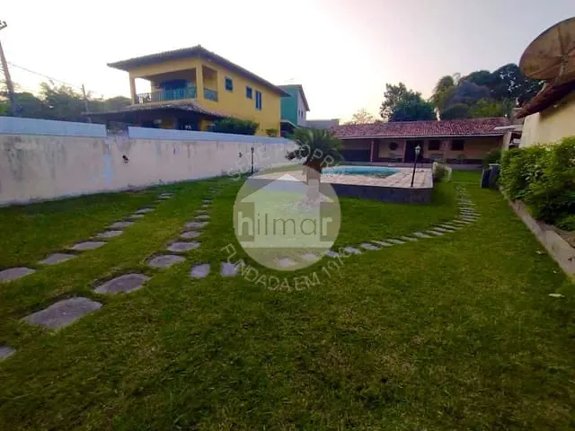 Casa com 797m² 3 quartos e 3 banheiros, à venda, no bairro Balneário São Pedro em São Pedro da Aldeia