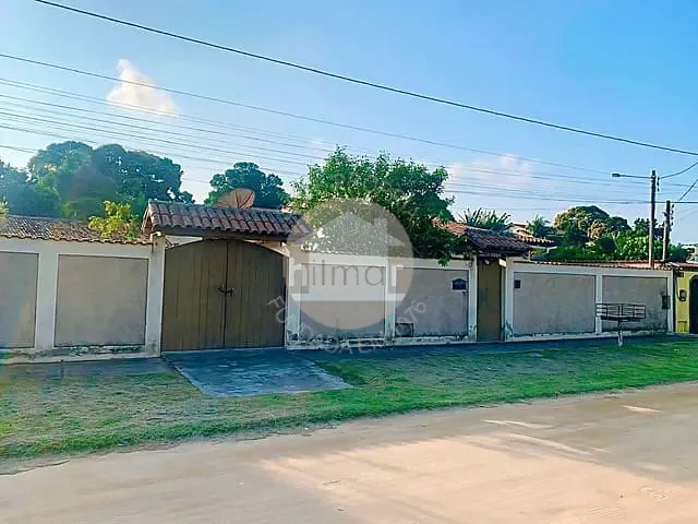Casa com 797m² 3 quartos e 3 banheiros, à venda, no bairro Balneário São Pedro em São Pedro da Aldeia