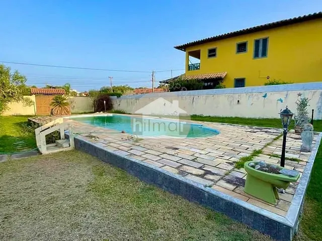 Casa com 797m² 3 quartos e 3 banheiros, à venda, no bairro Balneário São Pedro em São Pedro da Aldeia