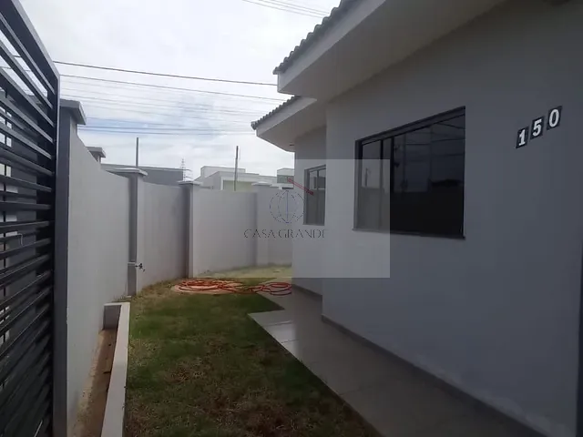 Casa 3 quartos e 2 banheiros, para alugar, no bairro Jardim Cidade Nova em Rolândia