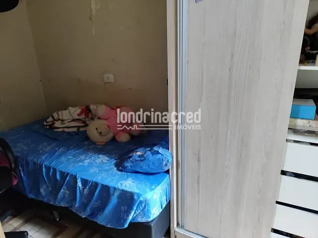 Casa com 160m² 3 quartos e 2 banheiros, à venda, no bairro Jardim São Francisco de Assis em Londrina