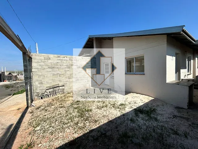 Casa 2 quartos e 1 banheiro, à venda, no bairro Jardim Nova Aliança em Americana
