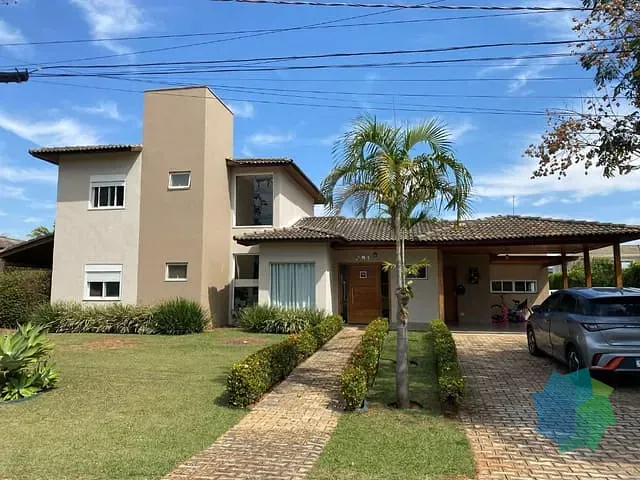 Casa com 1050m² 2 quartos e 3 banheiros, à venda, no bairro Residencial Primavera em Salto
