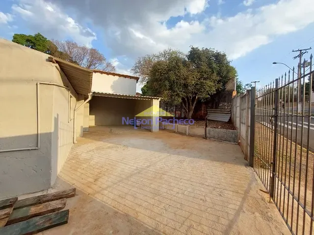 Casa com 353m² 3 quartos e 1 banheiro, à venda, no bairro Centro em Rafard