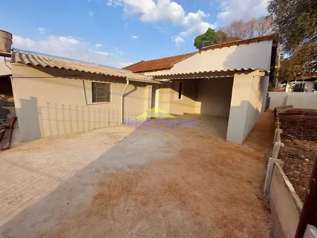 Casa com 353m² 3 quartos e 1 banheiro, à venda, no bairro Centro em Rafard