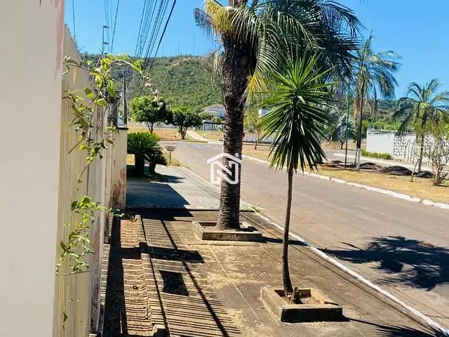 Casa com 996m² 4 quartos e 3 banheiros, à venda, no bairro Setor Serrano I em Paraíso do Tocantins