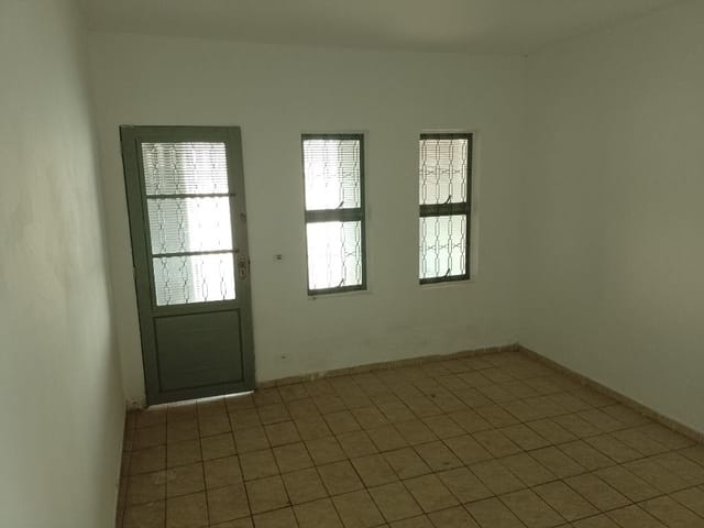 Foto do Casa - Casa com 1 dormitório para alugar, 90 m² por R$ 850,00/mês - Jardim Batagin - Santa Bárbara D'Oeste/SP | Oeste Imóveis