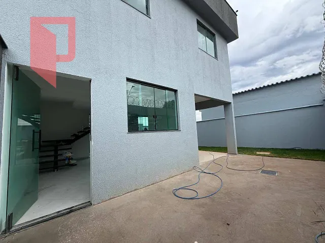 Casa com 105m² 2 quartos e 2 banheiros, à venda, no bairro Nazaré em Belo Horizonte