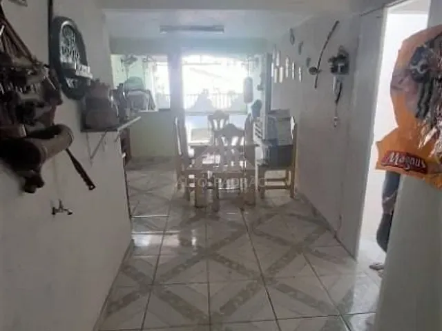 Casa com 166m² 6 quartos e 5 banheiros, à venda, no bairro Jardim Itapark Velho em Mauá