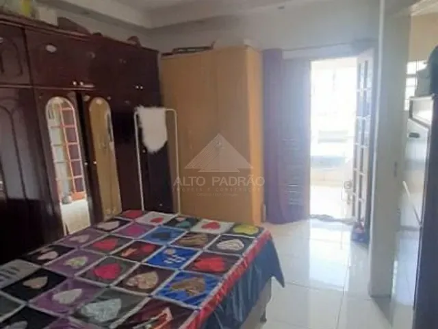 Casa com 166m² 6 quartos e 5 banheiros, à venda, no bairro Jardim Itapark Velho em Mauá