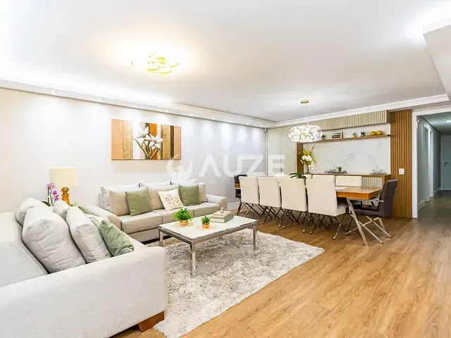 Casa com 221m² 3 quartos e 3 banheiros, à venda, no bairro Boa Vista em Curitiba