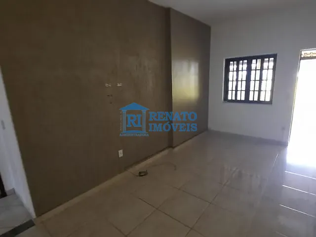 Casa 2 quartos e 1 banheiro, para alugar, no bairro Flamengo em Maricá