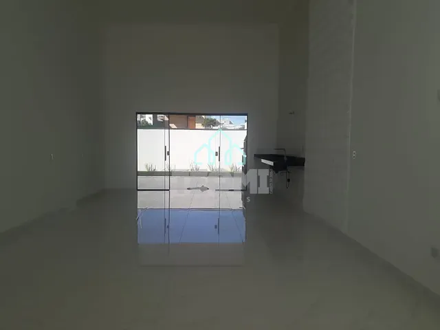 Casa com 250m² 3 quartos e 2 banheiros, à venda, no bairro Itapecerica em Taubaté