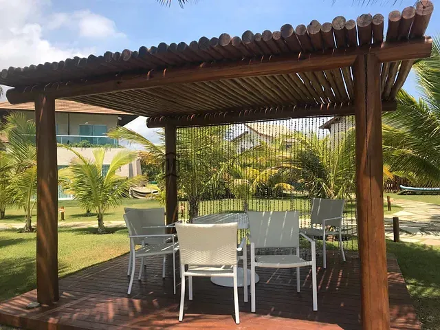 Casa com 267m² 5 quartos e 6 banheiros, à venda, no bairro Muro Alto em Ipojuca