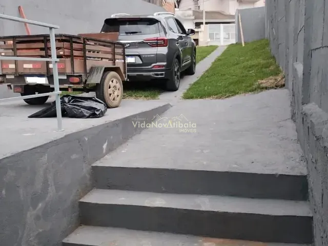 Casa com 300m² 3 quartos e 2 banheiros, à venda, no bairro Jardim Alvinópolis em Atibaia