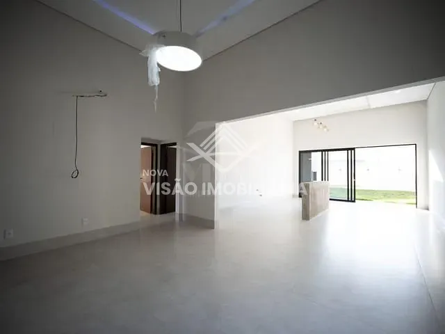 Casa à venda, no bairro Aquarela das Artes em Sinop