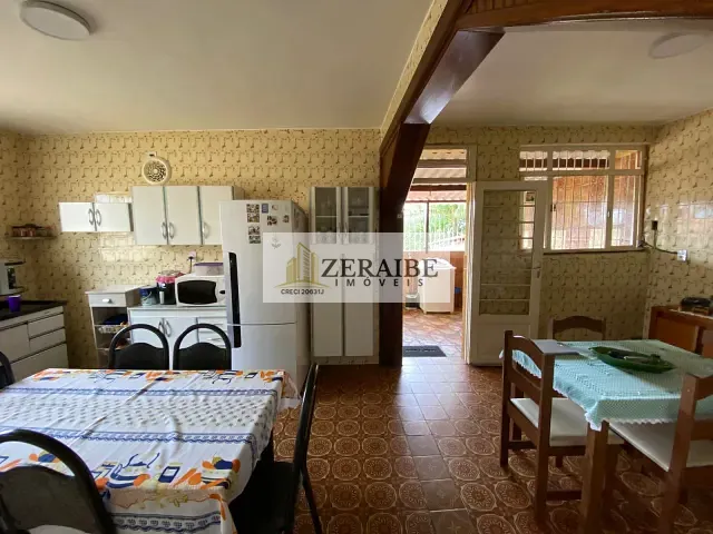 Casa com 400m² 3 quartos e 1 banheiro, à venda, no bairro cidade Soberana em Guarulhos