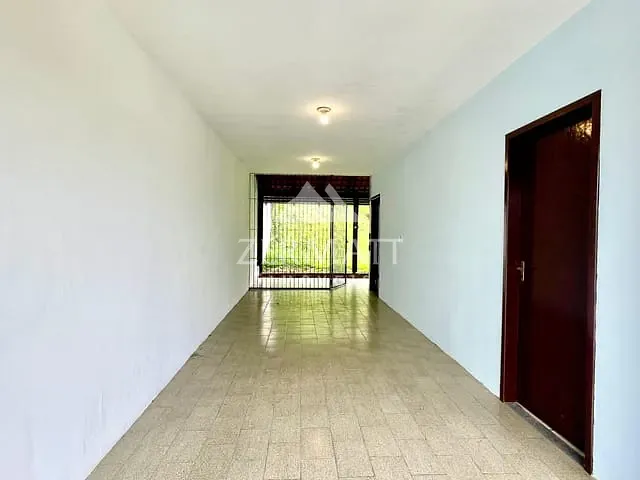 Casa 2 quartos e 1 banheiro, para alugar, no bairro Velha Central em Blumenau