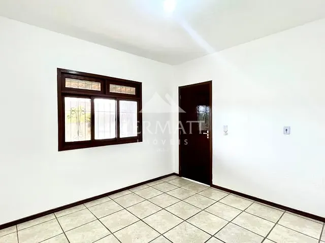 Casa 2 quartos e 1 banheiro, para alugar, no bairro Velha Central em Blumenau