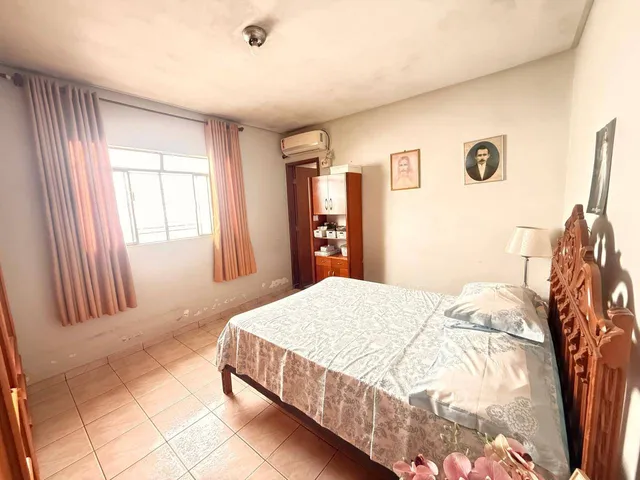 Casa com 378m² 3 quartos e 2 banheiros, à venda, no bairro Aeroviário em Goiânia