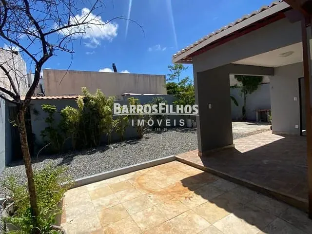 Casa com 130m² 2 quartos e 3 banheiros, à venda, no bairro Aruana em Aracaju